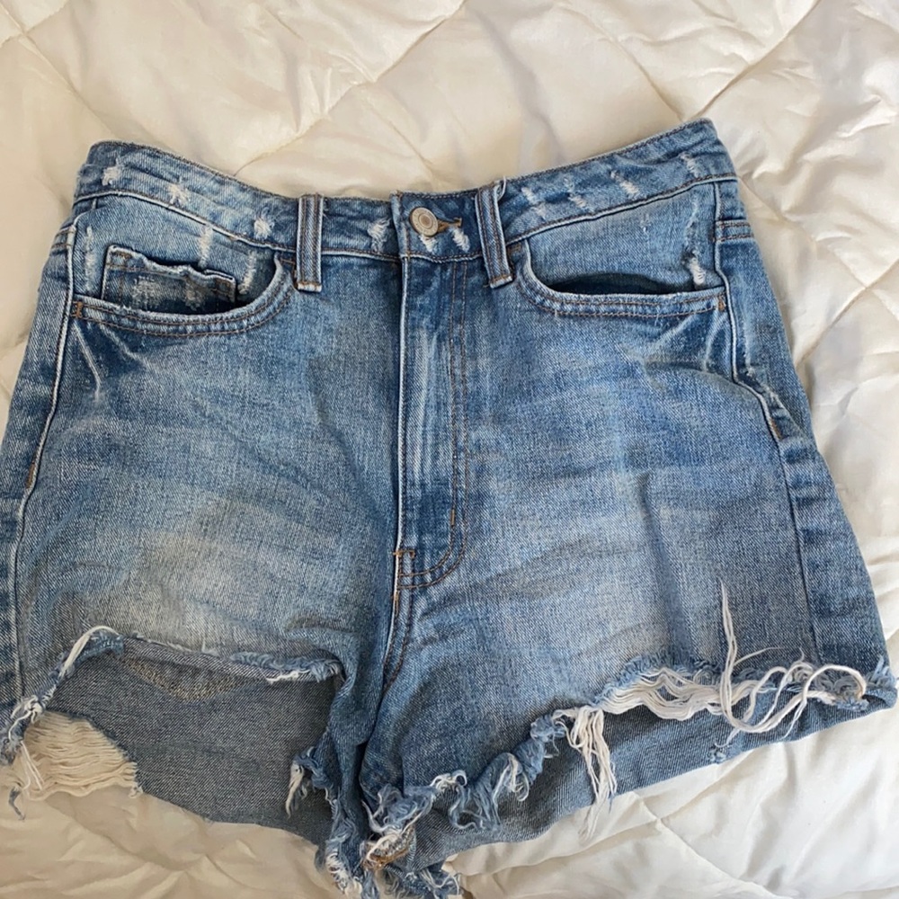 Vervet jean shorts, size small